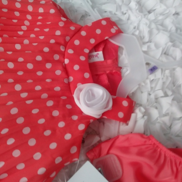 New girls coral dress - Picture 7 of 8